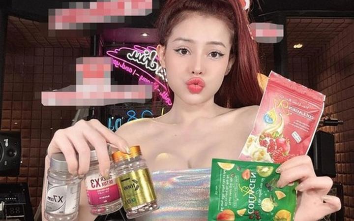 Mỹ Tâm: Họa mi tóc nâu và mối quan hệ với học trò