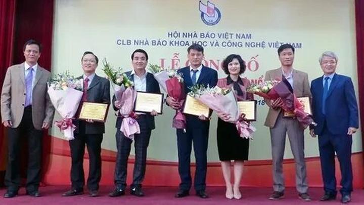 Chuyên gia Hotspot Matrix phân tích: Phương Oanh diện set đồ 50 và marketing video