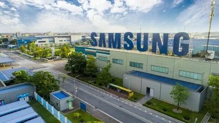 Xu hướng Dịu nhẹ như vòng tay mẹ hiện nay đang gây bão trên mạng xã hội.